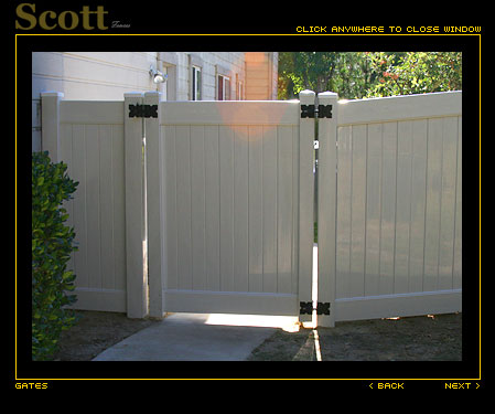 WHITE VINYL WALK GATE