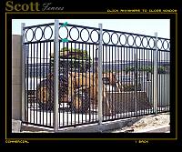CUSTOM IRON FENCE WITH CIRCLE DESIGN