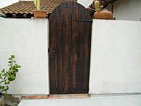 REDWOOD GATES CUSTOM PAINT & HAMMERED CLAVOS